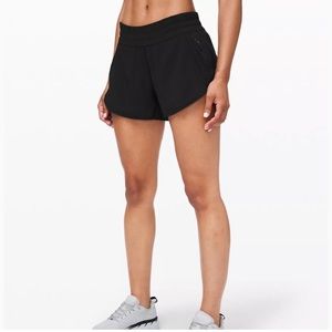 Lululemon Tracker short